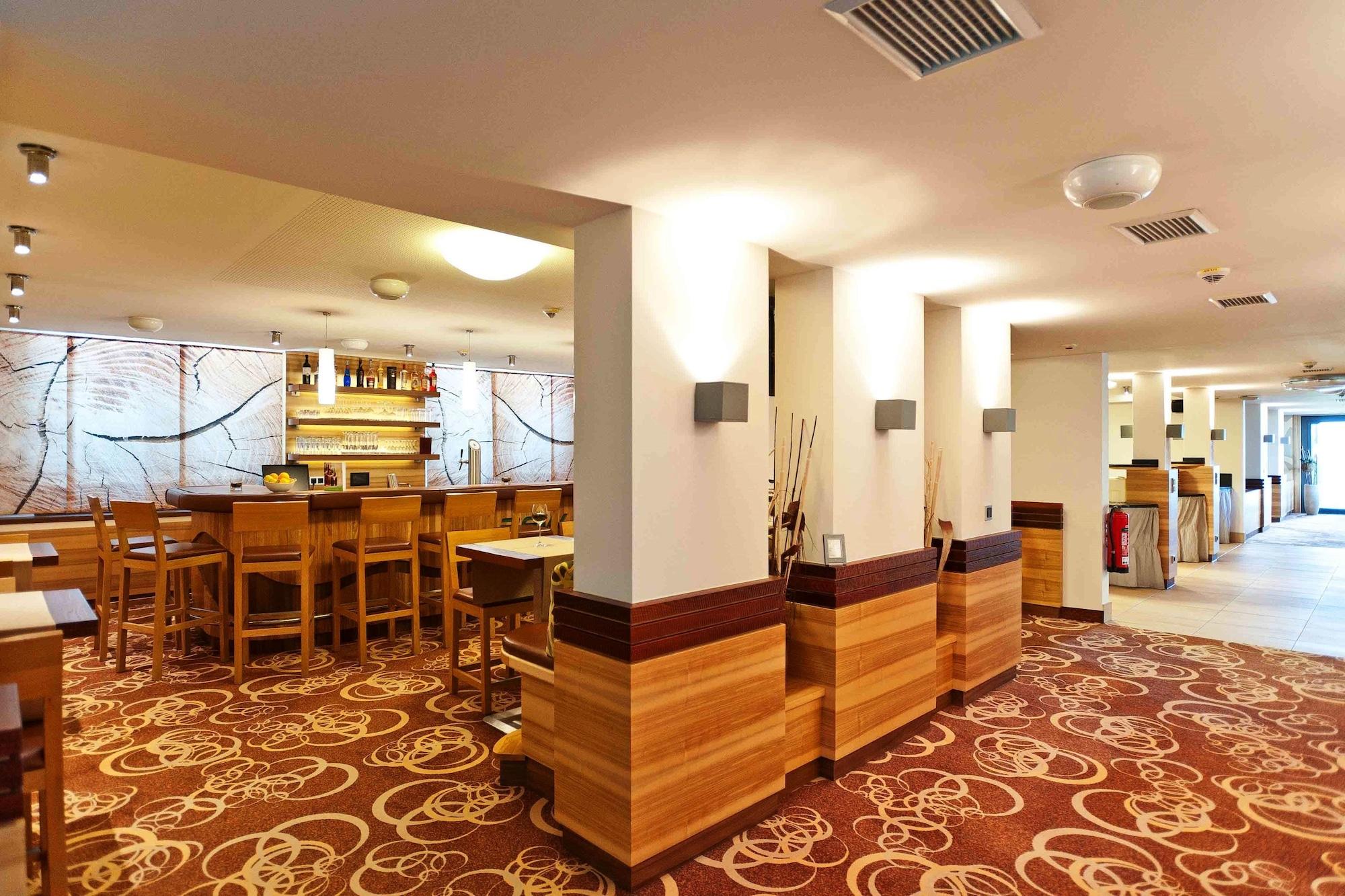Hotel Bildungsblick Kirchseeon ภายนอก รูปภาพ