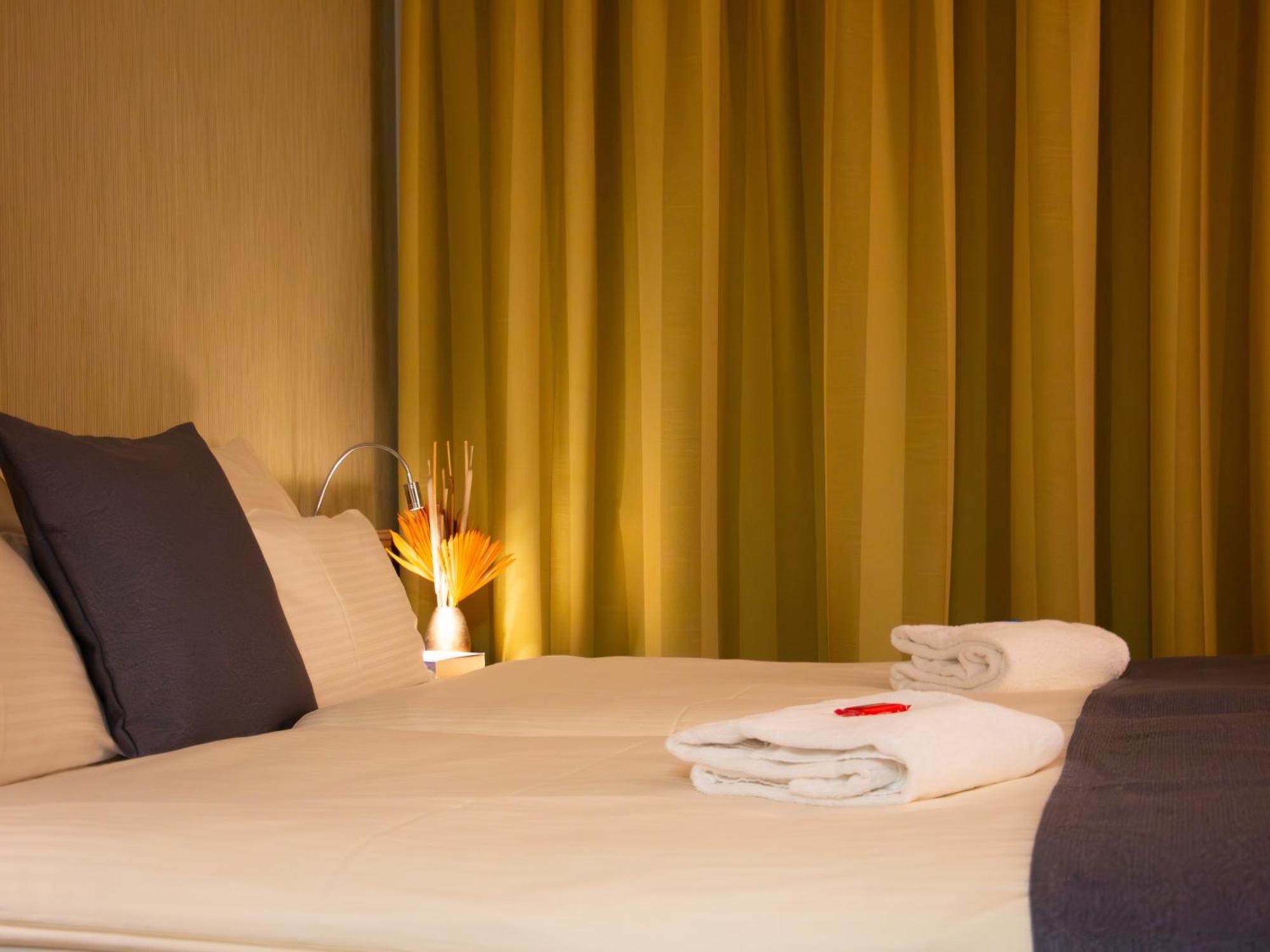 Hotel Bildungsblick Kirchseeon ภายนอก รูปภาพ